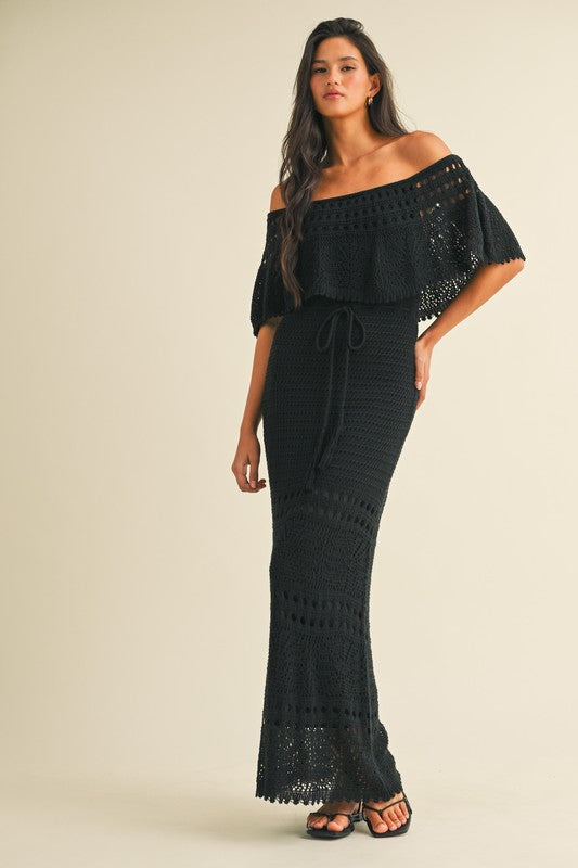 Knit Crochet Off-Shoulder Maxi Dress Small / Black Knit Crochet Off-Shoulder Maxi Dress Small / Black