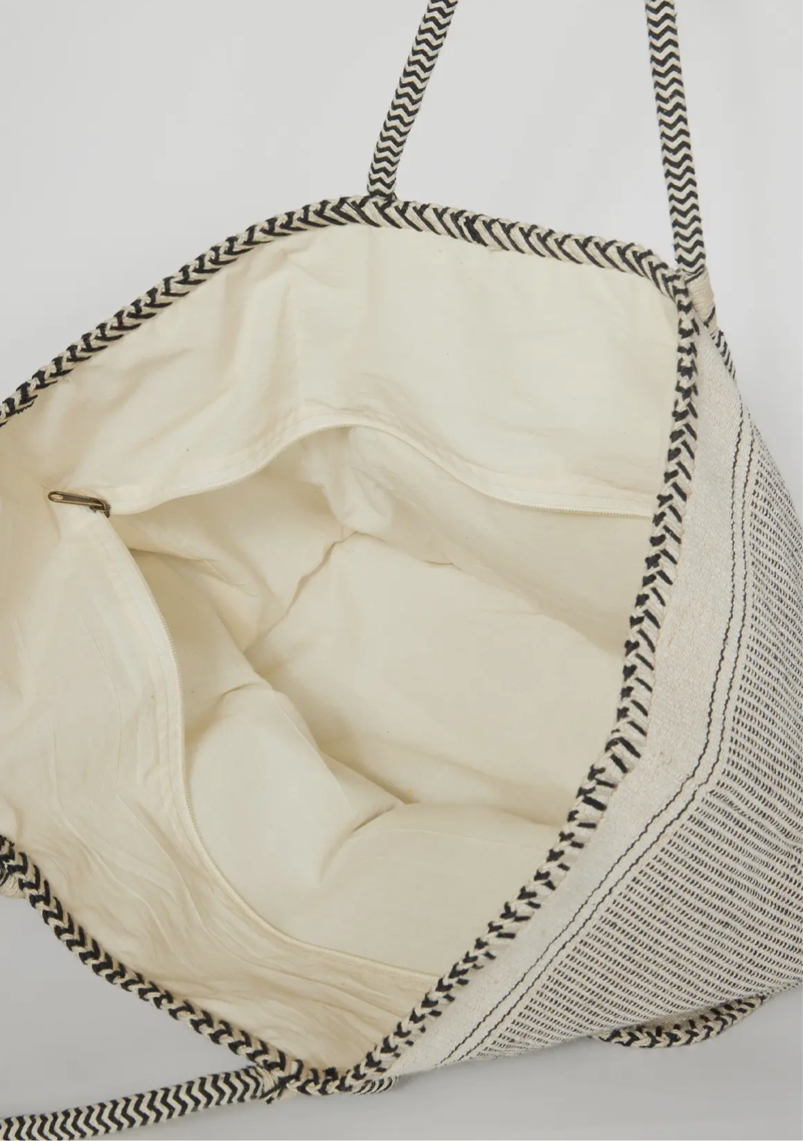 Large Black and Cream Woven Cotton Zip Up Tote Bag